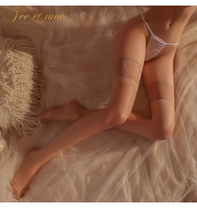 FEE ET MOI Silicone Glossy Lace Top Thigh High Stockings (Skin Color)